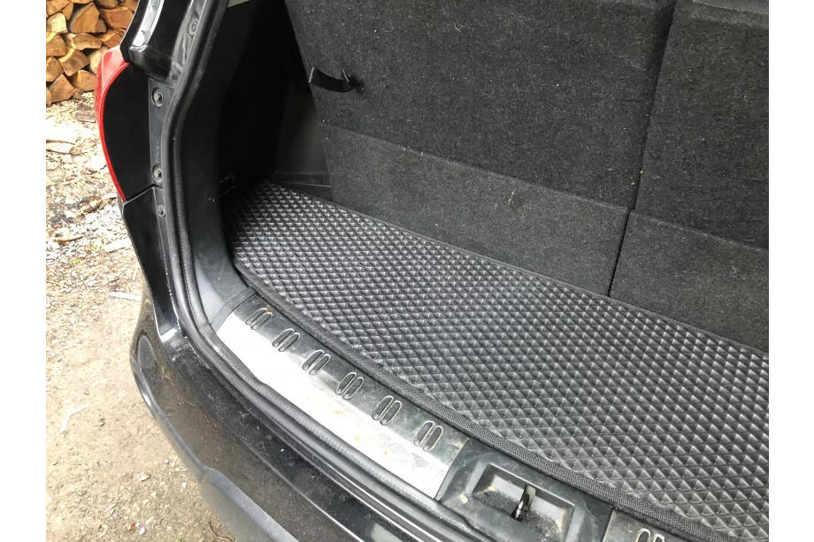 Nissan Qashqai 2010–2014 Kofferbakmat voor +2 (kort, EVA, zwart) Foto 2