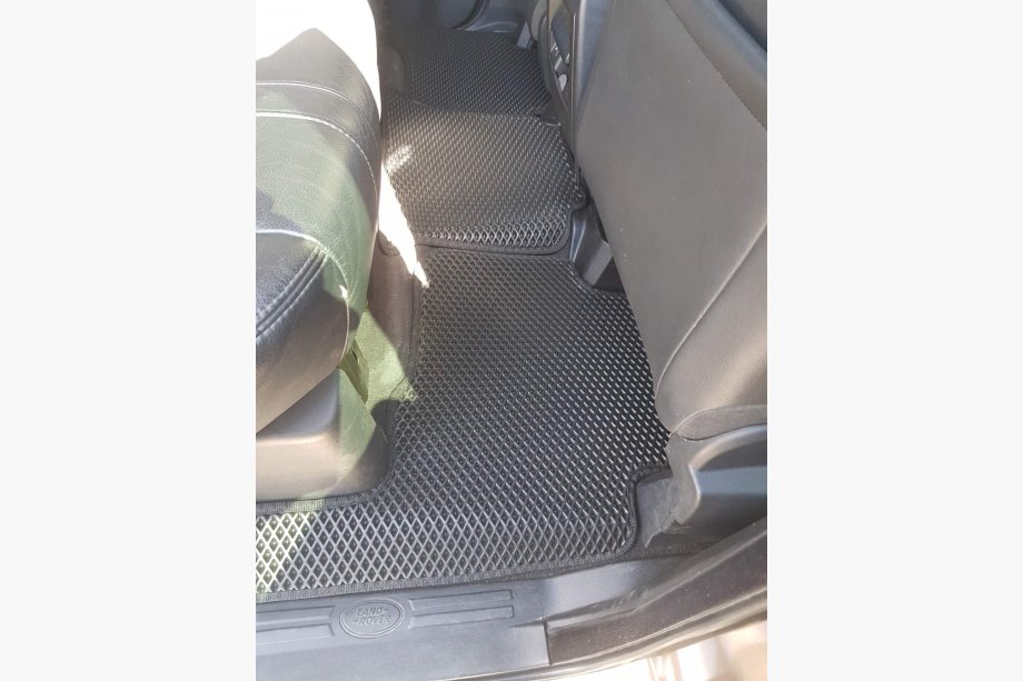 Land Rover Discovery III 2004–2009 EVA Floor Mats (black) Photo 7