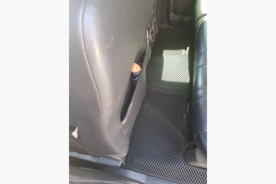 Land Rover Discovery III 2004–2009 EVA Floor Mats (black) Photo 14