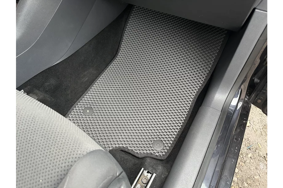 Skoda Yeti 2009-2017 EVA Floor Mats (black) Photo 6