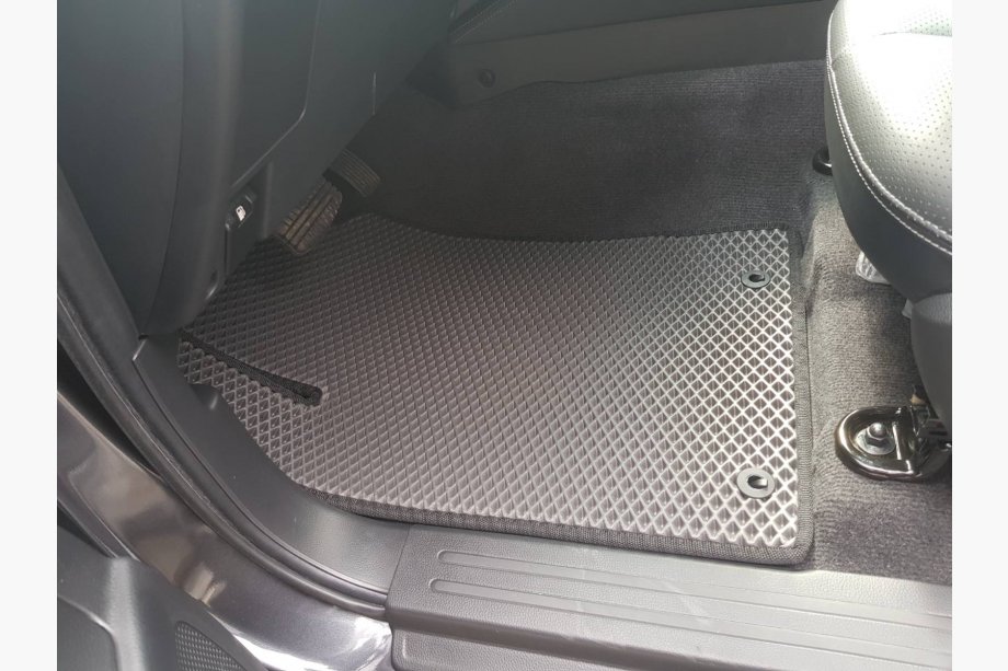 Mitsubishi Pajero Sport 2015- рр. Килимки EVA (сірі) Фото 10