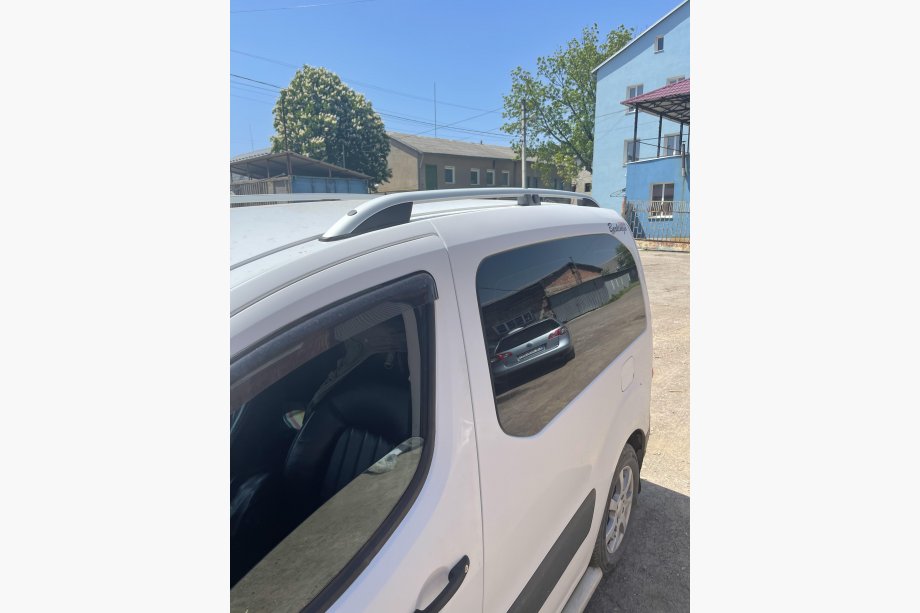 Citroen Berlingo 2008-2018 Barres de toit Skyport (gris mat) Photo 9