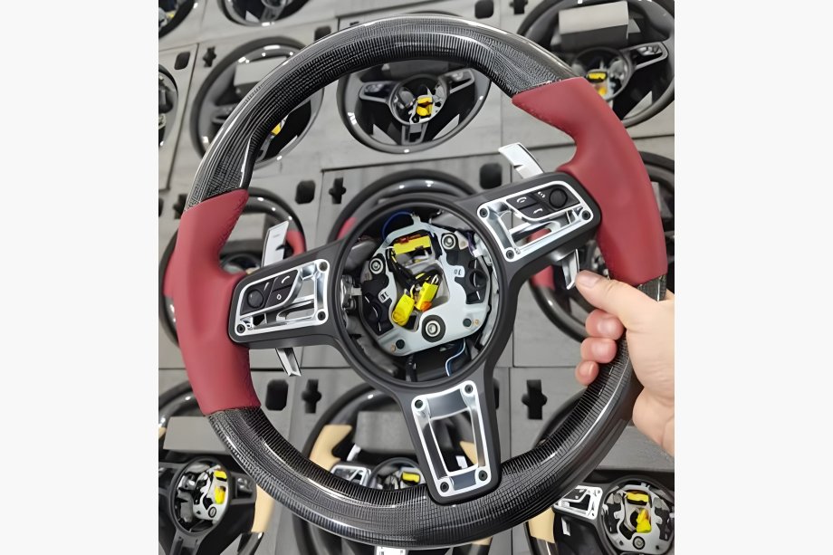 Руль (2010-2014, Карбон + Красный) Image