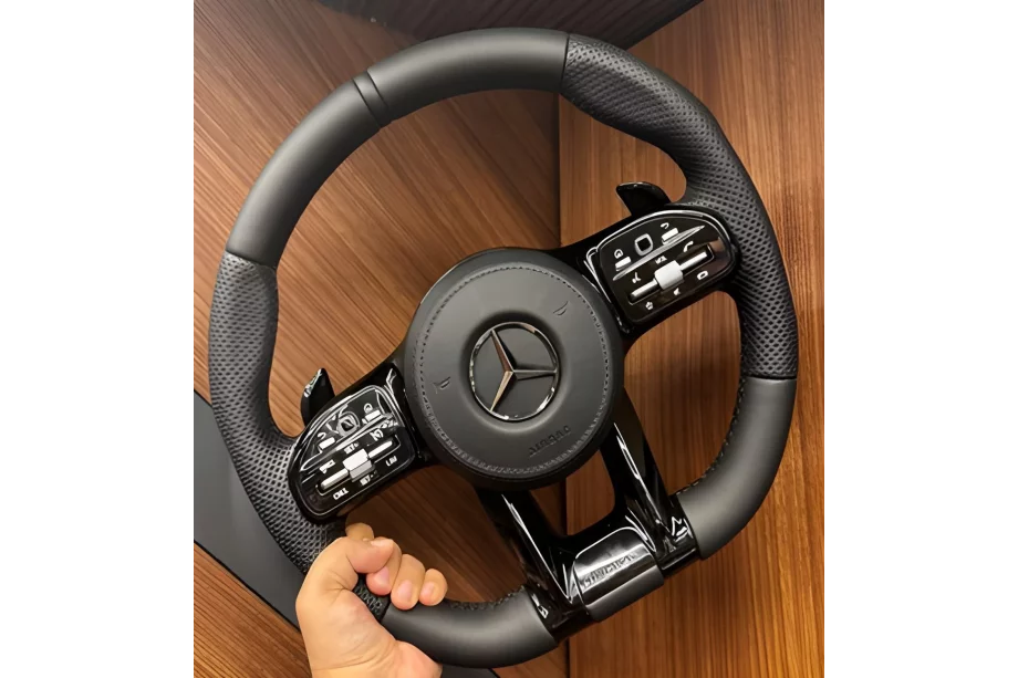Mercedes E-klasse W213 2016–2023 AMG 2018-Style rat (sort + sorte knapper, 3-pin) Image