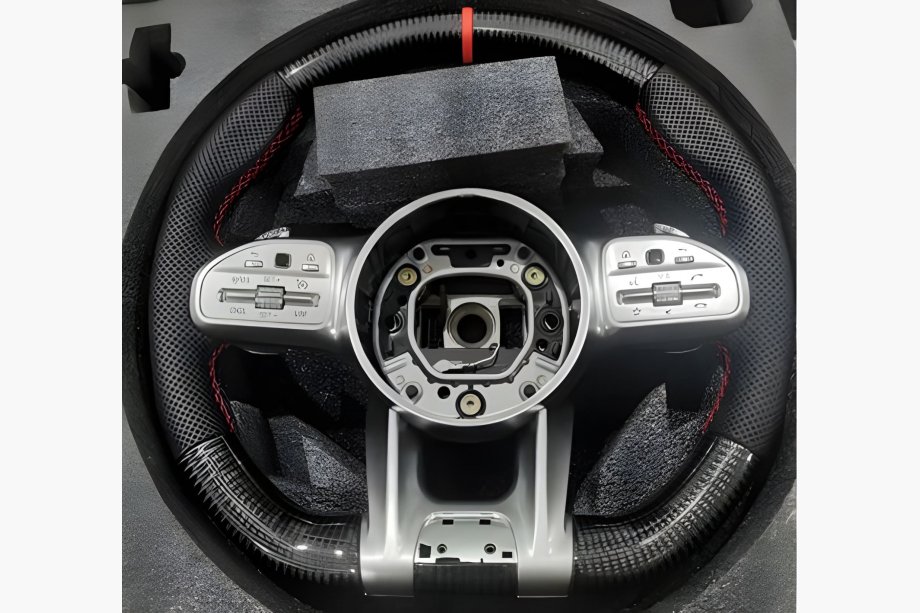 Mercedes CLA C117 2013-2019 рр. Руль AMG 2018-Style (Карбон + красный, 3pin) Image