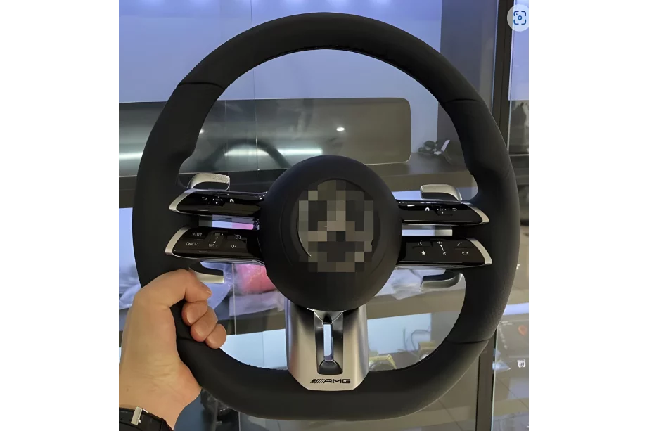 Mercedes EQA 2021– AMG 2021-Style rat (4-pin) Image
